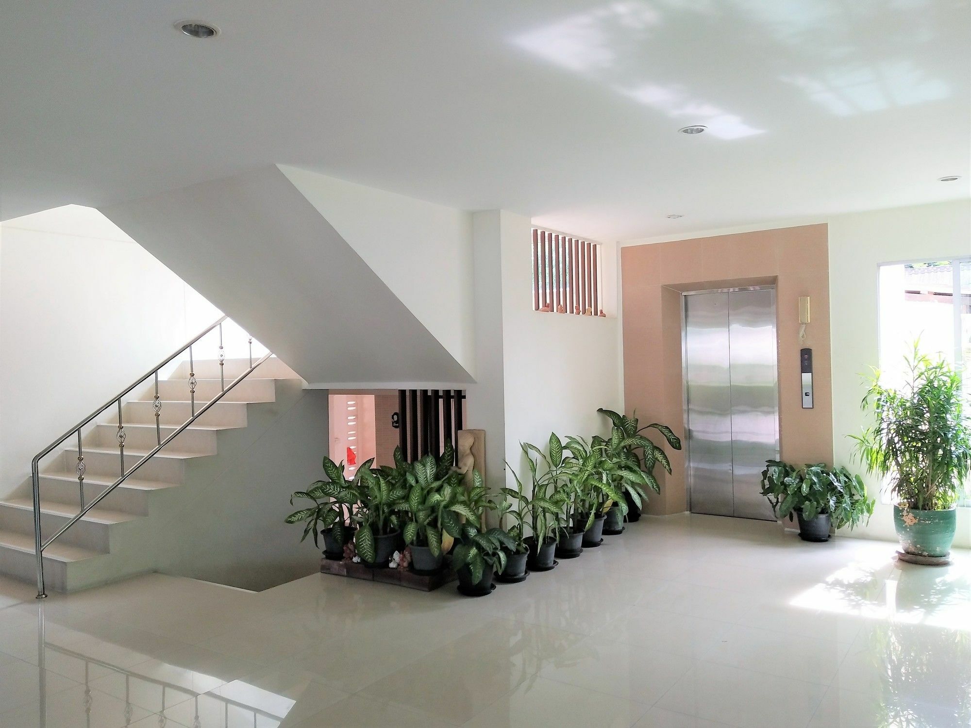 P. Place Service Residence Rayong Exterior foto